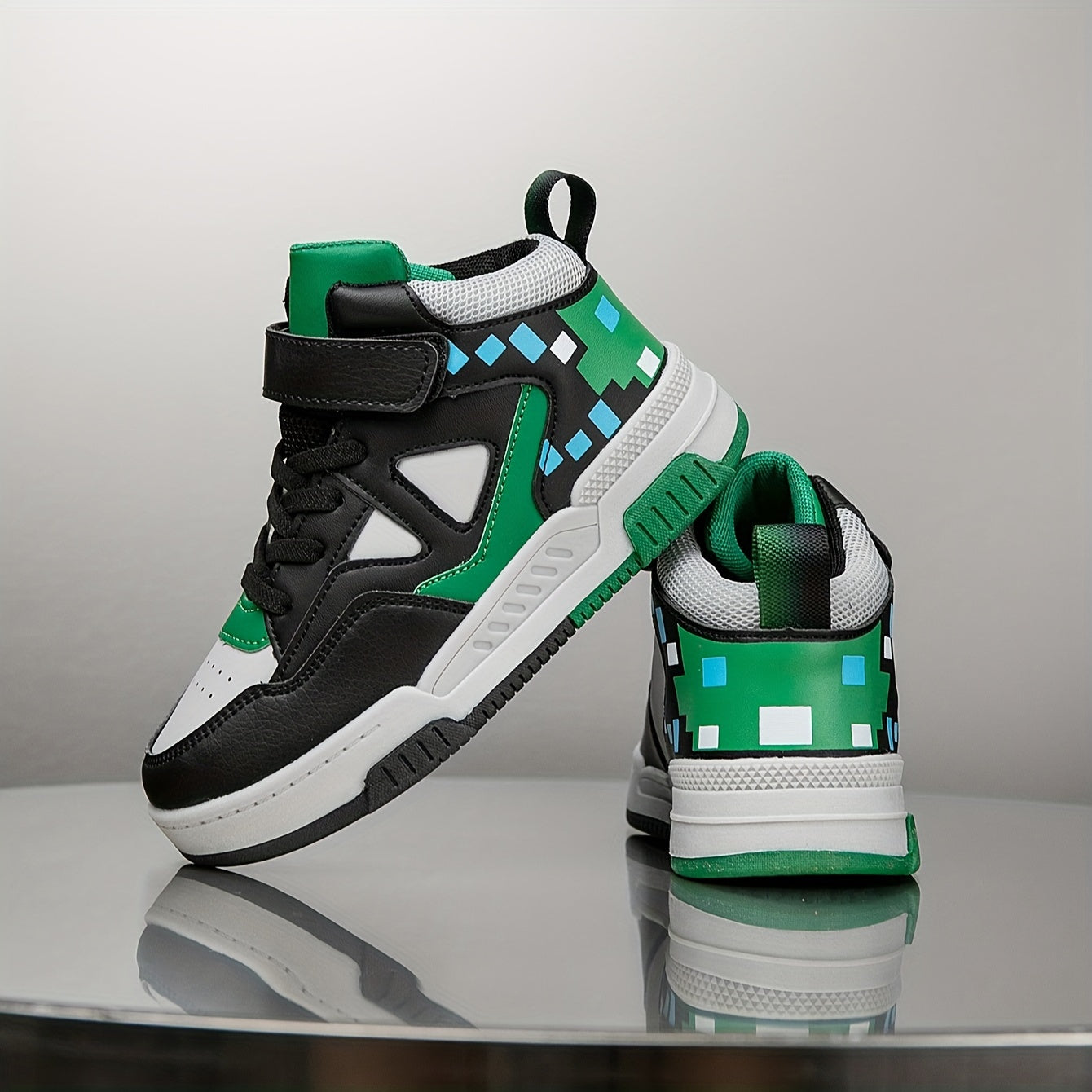 Youngsters' ™️High-Top Sneakers - Breathable, Comfortable Casual Running Shoes with Easy Slip-On Hook-and-loop Fastener Closure for Boys & Girls - Fashionable Geometric Print, All-Season Wear