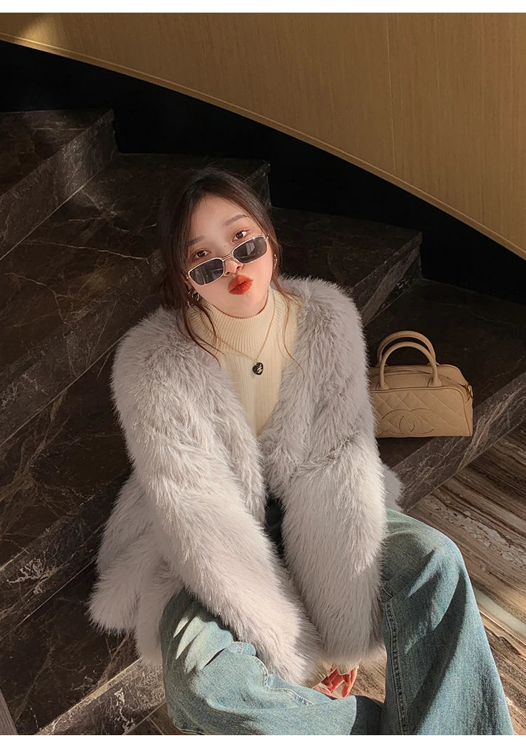 VELUWARM™ | 2025 Women’s Retro Red Turtleneck Sweater – Velvet Lined, Thickened Thermal Knit Layering Top for Winter