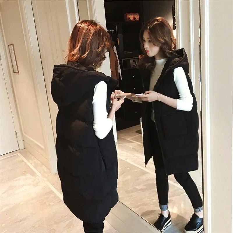 2025 WOMANDA™ New Winter Sleeveless Tank Top Women Down Jacket Puffer Parkas Hooded Padded Vests Loose Fit Female Fashion Casual Outwear
