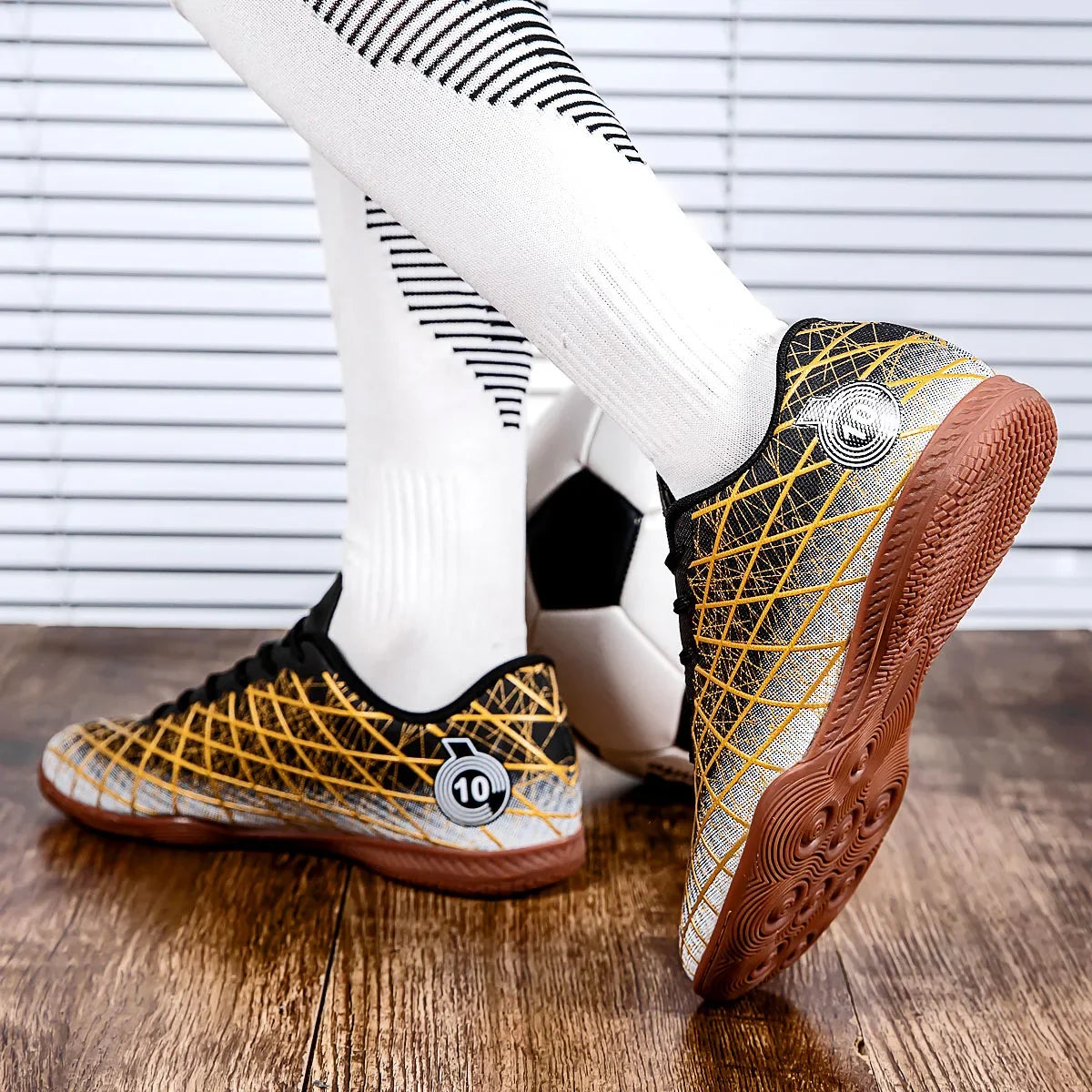 INDOOR™ Men Futsal Football Boots Indoor Football Boots Society Sports Cleats Casual Professional Training High Quality Football Shoes