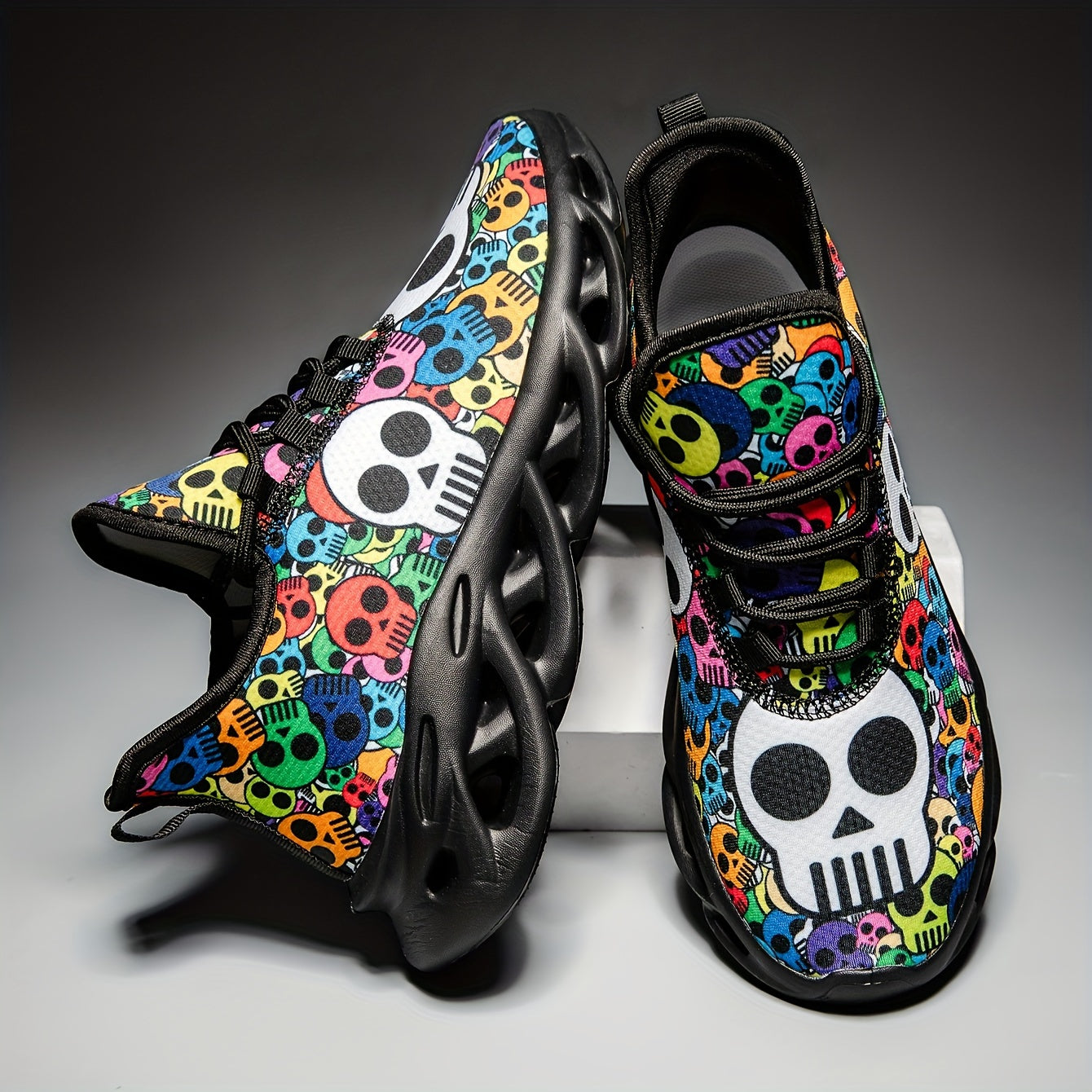 Men's Fashion Sports Sneakers with Cartoon Skull Print - Breathable FabriC