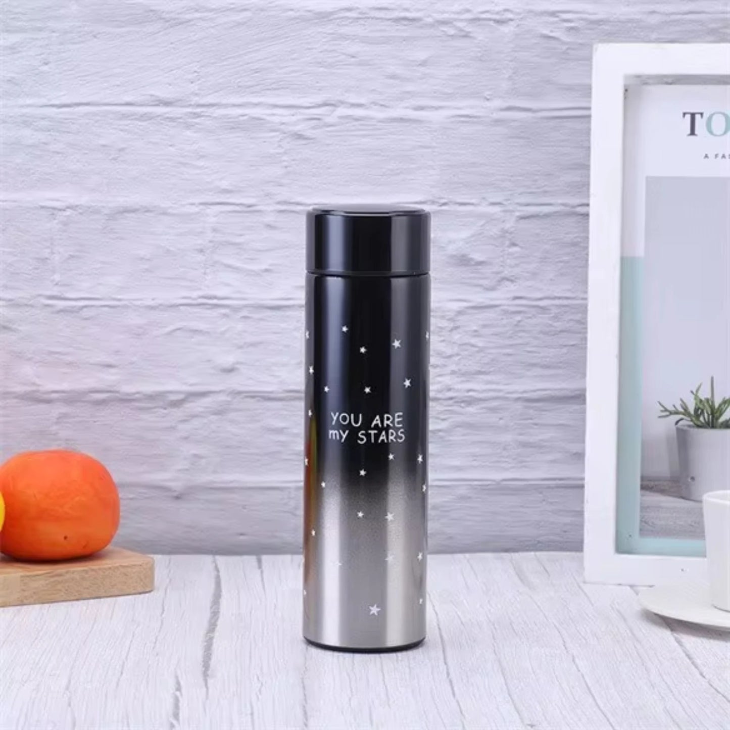 SIPPIE™ 2025 Smart intelligent thermos water bottles with temperature display vacuum mugThis water bottle is fantastic! It keeps my drinks hot or cold all day long,