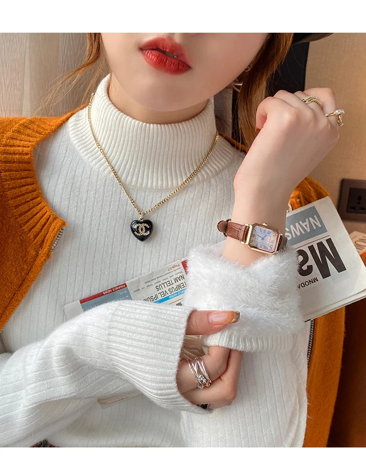 VELUWARM™ | 2025 Women’s Retro Red Turtleneck Sweater – Velvet Lined, Thickened Thermal Knit Layering Top for Winter