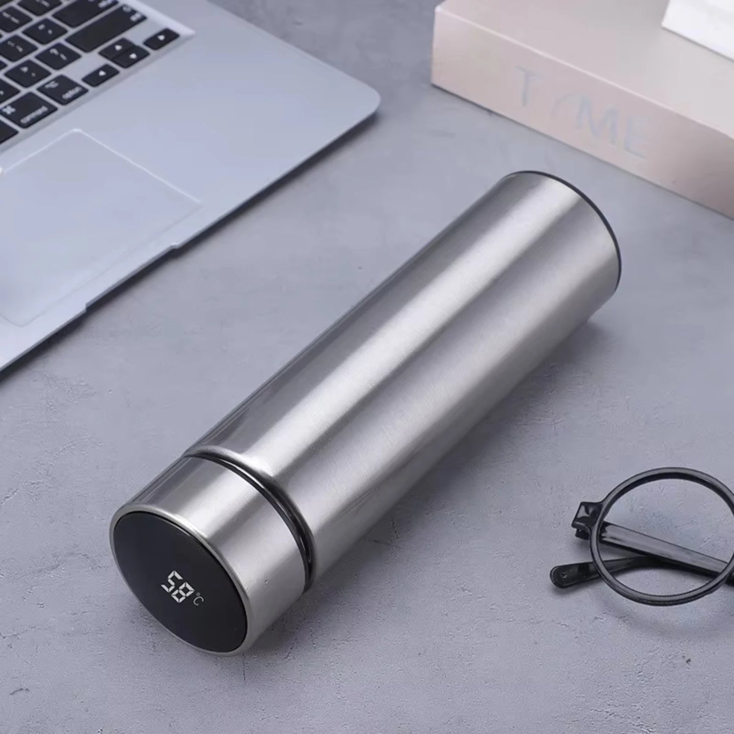 SIPPIE™ 2025 Smart intelligent thermos water bottles with temperature display vacuum mugThis water bottle is fantastic! It keeps my drinks hot or cold all day long,