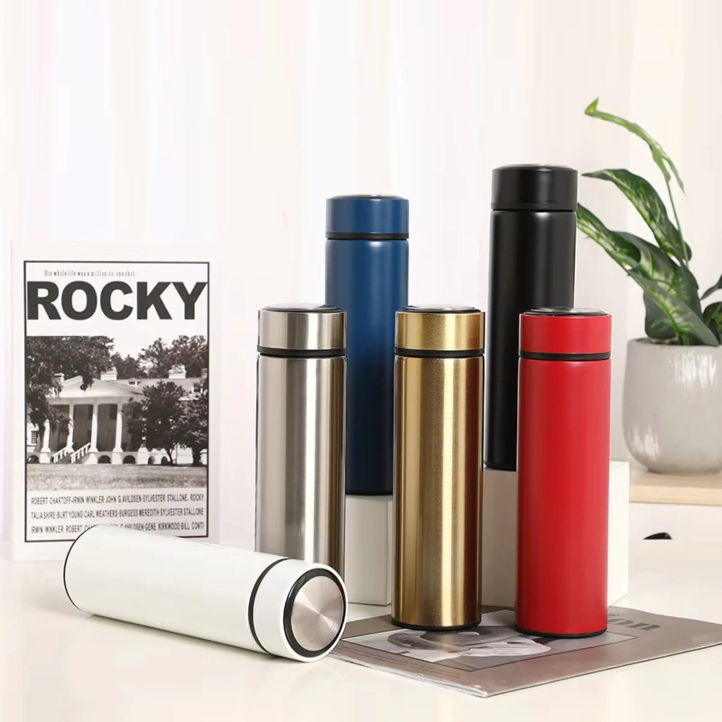 SIPPIE™ 2025 Smart intelligent thermos water bottles with temperature display vacuum mugThis water bottle is fantastic! It keeps my drinks hot or cold all day long,