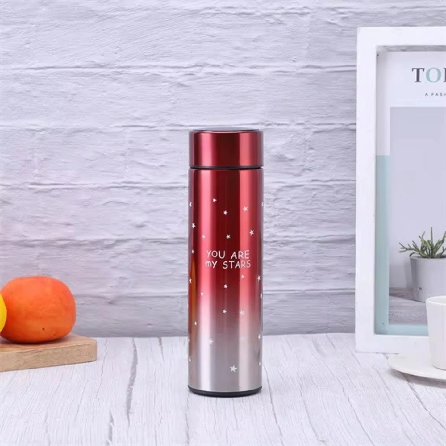 SIPPIE™ 2025 Smart intelligent thermos water bottles with temperature display vacuum mugThis water bottle is fantastic! It keeps my drinks hot or cold all day long,