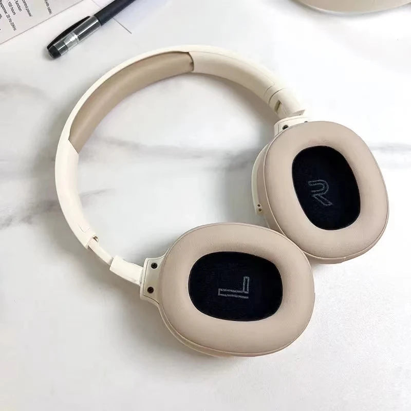 HEAR WE GO™ NEW Fashion Wireless Bluetooth Headphones Over Ear HIFI Stereo Headsets True Sports With Earphones TF/AUX Music Player with Mic, Good   charge quickly and charge last