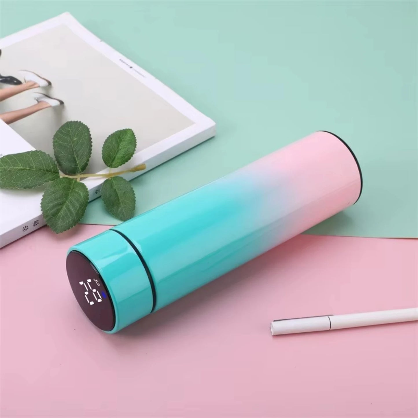 SIPPIE™ 2025 Smart intelligent thermos water bottles with temperature display vacuum mugThis water bottle is fantastic! It keeps my drinks hot or cold all day long,