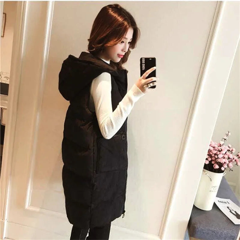 2025 WOMANDA™ New Winter Sleeveless Tank Top Women Down Jacket Puffer Parkas Hooded Padded Vests Loose Fit Female Fashion Casual Outwear