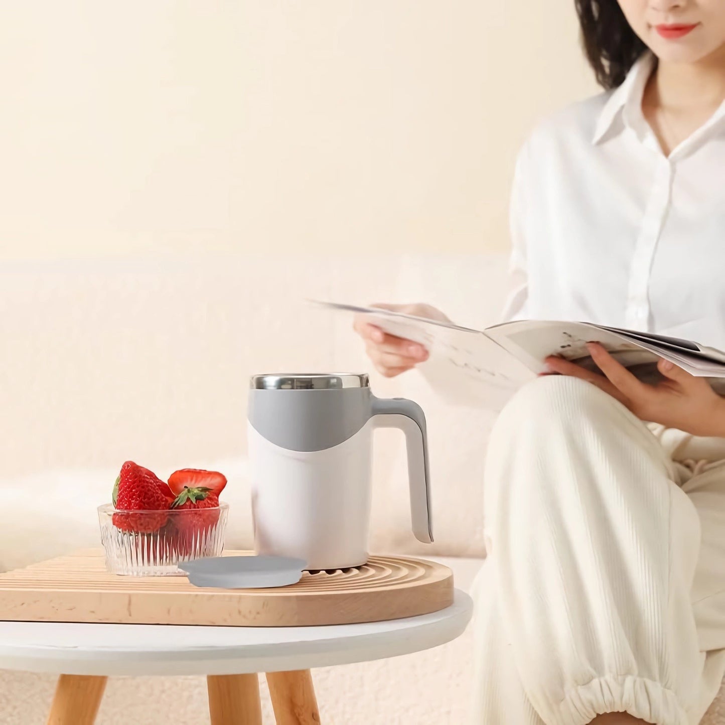 MUGSOF™ Rechargeable Electric Automatic Magnetic Self Stirring Coffee Mug USB Travel Coffee Cup Insulated Rotating Mixing Cup for Office/Kitchen/Travel/Coffee/Tea/Hot Chocolate/Milk 12.9oz